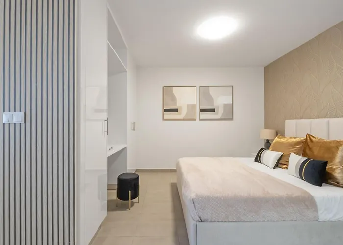 Daire Sunflower Gem By Homie *