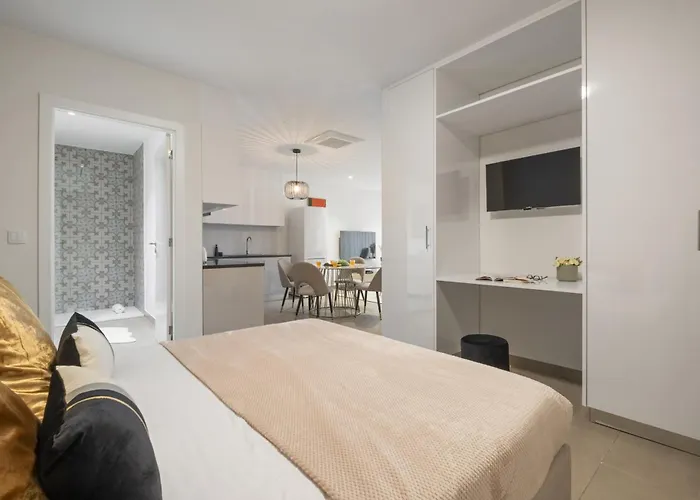 Daire Sunflower Gem By Homie Caniço